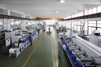 年會(huì)直通車 | 浙江煒岡簽約成為2018中國標(biāo)簽經(jīng)理人廣州年會(huì)戰(zhàn)略合作伙伴,高端柔印助力轉(zhuǎn)型升級